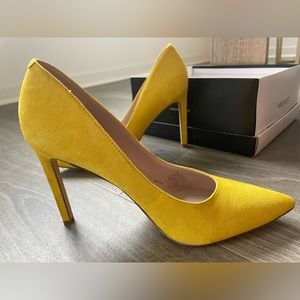 Nine West Yellow Suede heels